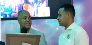 Premios Oriente Reconoce a Jhonatan de Mota Brea como Joven Político del Año 2023-2024