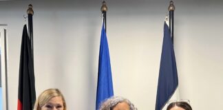 EMBAJADA DE ALEMANIA Y HAPPY DOLPHINS FIRMAN ACUERDO PARA CAPACITAR SALVAVIDAS