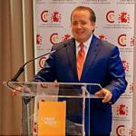 Paliza presenta en Azua su conferencia “El rol del nuevo liderazgo político”; Tomás Hernández Alberto llama a respaldar el encuentro.