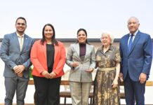 IDAC recibe reconocimiento por promover Meritocracia durante campaña por integridad en la administración pública