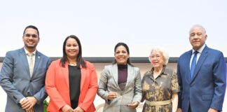 IDAC recibe reconocimiento por promover Meritocracia durante campaña por integridad en la administración pública