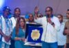 Víctor Pichardo eleva oración por la salud de Ramón Alburquerque en Peralvillo