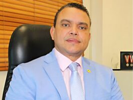 *Dr. Julio Landrón felicita al pueblo dominicano en el 182 aniversario de la Independencia Nacional y garantiza hospitales listos ante cualquier emergencia*