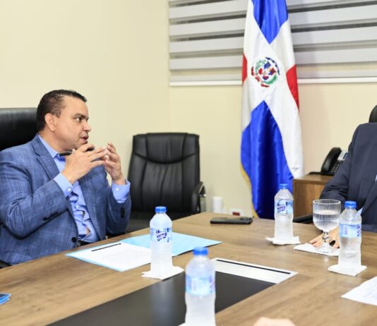 *Director del SNS impulsa fortalecimiento institucional tras visita al Ministerio de Administración Pública*