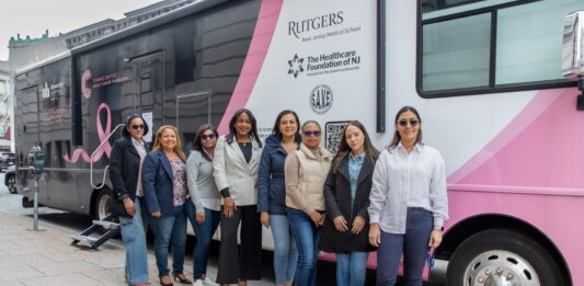 Consulado General de la República Dominicana en New Jersey llevó a cabo una jornada de prevención de cáncer de mama en la ciudad de Paterson
