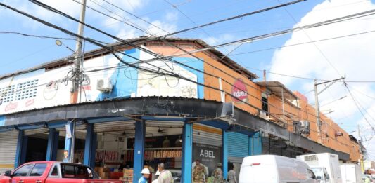 *Edeeste y Pgase fiscalizan a clínica y colmado de Santo Domingo Este por anomalías afectaban la facturación eléctrica*