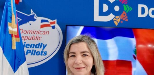 DA resalta condiciones favorables del país en feria aviación SUN ‘n FUN 2026 en EEUU