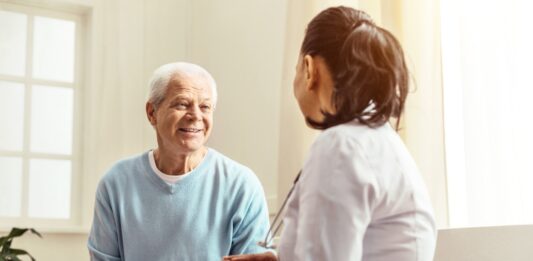 Purple May: La innovación en salud hoy hace posible controlar la inflamación y la sintomatología en pacientes con EII en República Dominicana