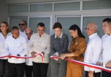 *Raquel Peña y director del SNS entregan renovado hospital municipal de Castañuelas*