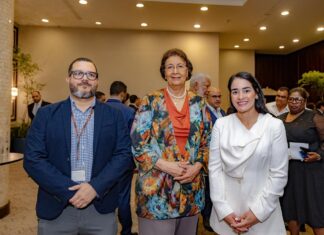 Abinader y Geerlings-Simons reconocen la conectividad aérea como eje de integración; Sky High reafirma su compromiso con la región