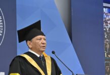Doctor Leonardo Aguilera exhorta a 1,149 graduados de la PUCMM a ser visionarios y valorar la ética