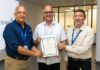 IDAC entrega certificado al Centro de Mantenimiento de Aeronaves de Punta Cana