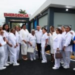 Abinader junto al director del SNS entrega remozado y ampliado el Hospital Municipal de Maimón