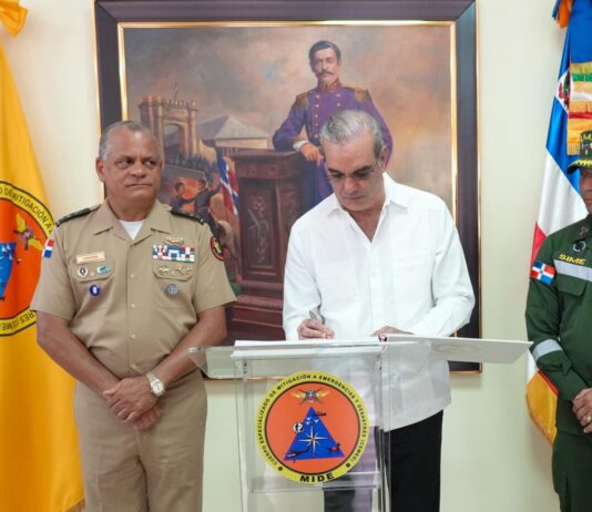 Abinader inaugura moderna sede del CEMED