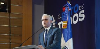 Luis Miguel De Camps instruye aumento de psicólogos y orientadores en escuelas públicas