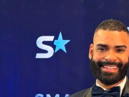 Jhondry Ferreras, «El Árabe Dominicano», recibe el Reconocimiento a la Excelencia Digital en los SMA Talents Awards 2026.