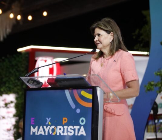 Raquel Peña destaca el aporte del comercio de San Francisco de Macorís al desarrollo del Nordeste