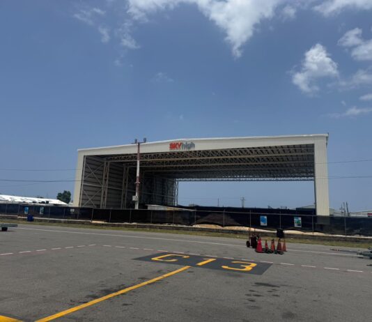 Sky High Dominicana construye uno de los hangares más grandes del Caribe como parte de su expansión regional