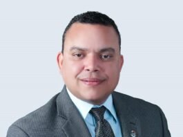 Julio Landrón: un gerente de resultados al frente del SNS