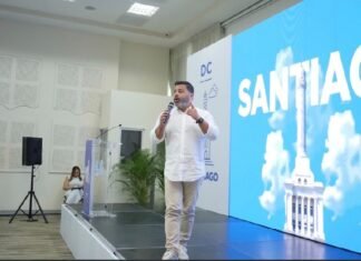 Leito Aguilera juramenta estructura de apoyo a David Collado en la Región Norte 2