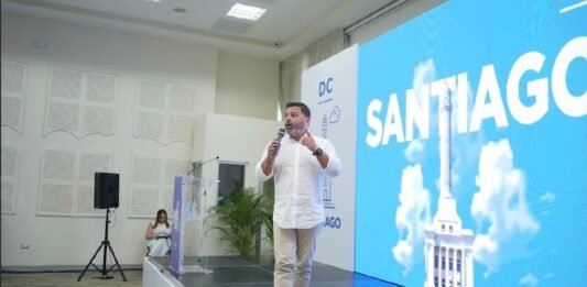 Leito Aguilera juramenta estructura de apoyo a David Collado en la Región Norte 2