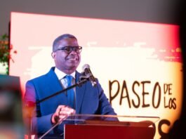 Propeep inaugura exposición “Entre Muros y Colores” y presenta segunda edición del álbum sobre el Paseo de los Colores