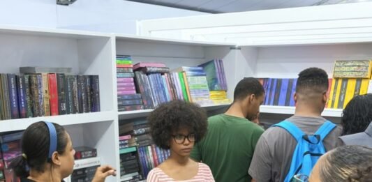 Gran asistencia marca el primer día de la Feria Internacional del Libro Santo Domingo 2026