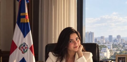 Valerie Díaz: La joven influencer que redefine el liderazgo y proyecta un futuro presidencial en la República Dominicana