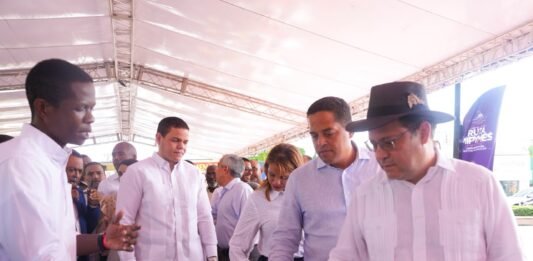 MICM inaugura la Ruta Mipymes en La Romana; Ministro Yayo Sanz Lovatón destaca financiamientos al sector